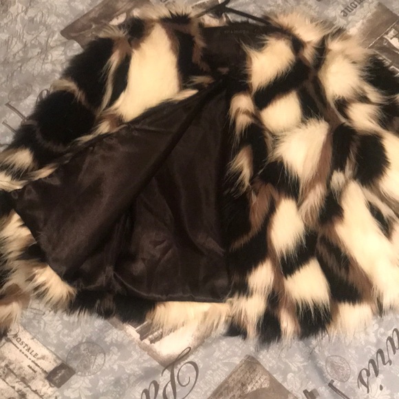 fur coat - Picture 2 of 3